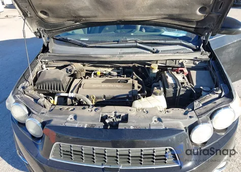 2012 Chevrolet Sonic Ltz z USA, uszkodzony, nr VIN 1G1JE5SHXC4102790